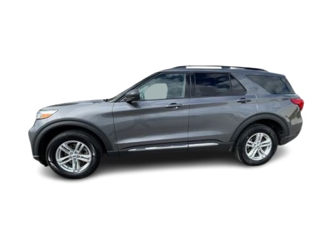 Thumbnail: 2022 Ford Explorer - 3