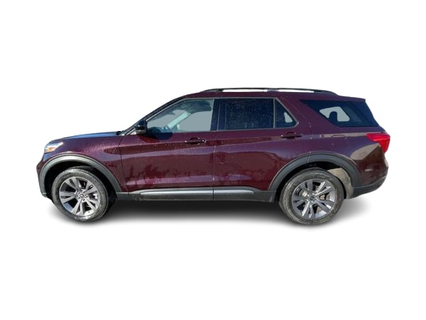 Thumbnail: 2022 Ford Explorer - 3