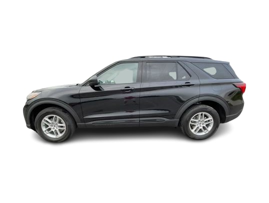 Thumbnail: 2026 Ford Explorer - 3