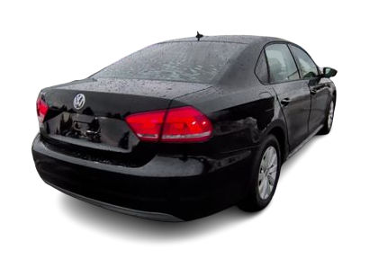 Thumbnail: 2012 Volkswagen Passat - 21