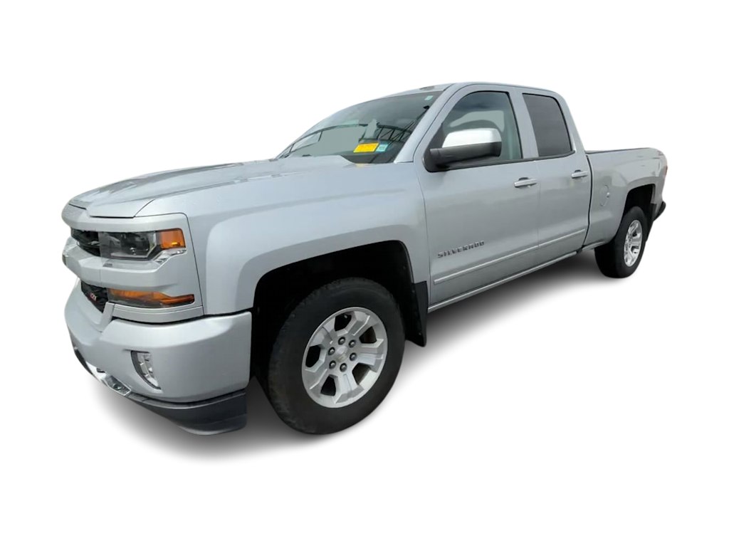 Used 2018 Chevrolet Silverado 1500 LT Z71 with VIN 2GCVKREC5J1107722 for sale in Medford, OR