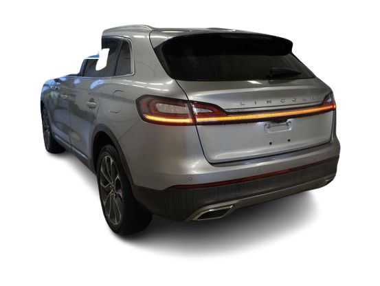 Thumbnail: 2023 Lincoln Nautilus - 4