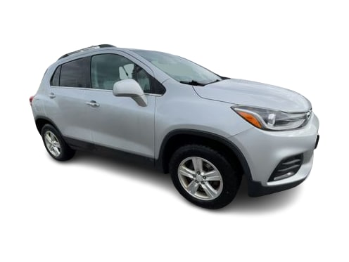 Thumbnail: 2018 Chevrolet Trax - 16