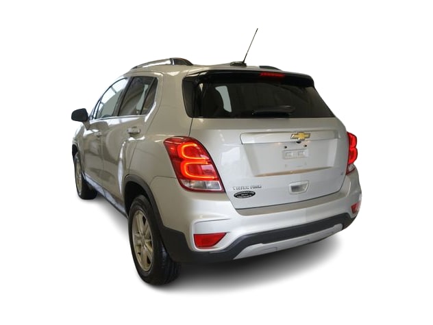 Thumbnail: 2018 Chevrolet Trax - 21