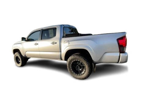 Thumbnail: 2021 Toyota Tacoma - 14