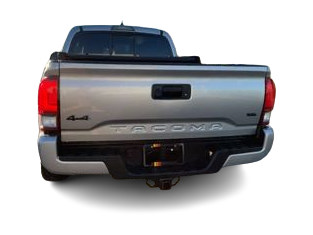 Thumbnail: 2021 Toyota Tacoma - 4