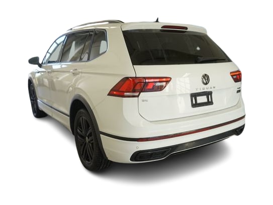Thumbnail: 2022 Volkswagen Tiguan - 15