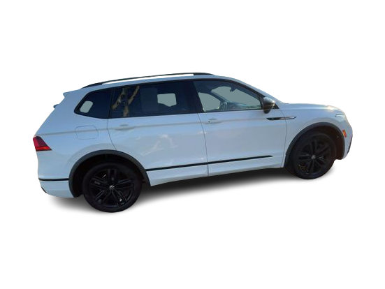 Thumbnail: 2022 Volkswagen Tiguan - 14