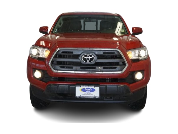 Thumbnail: 2017 Toyota Tacoma - 21