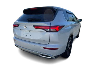 Thumbnail: 2022 Mitsubishi Outlander - 21