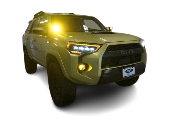 Thumbnail: 2022 Toyota 4Runner - 18