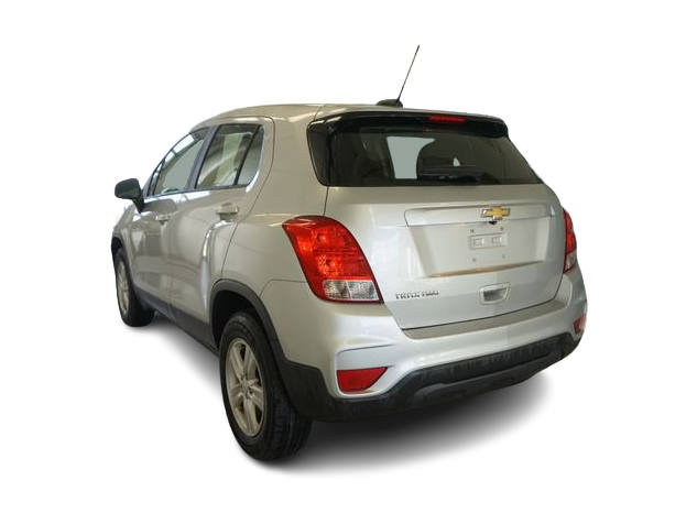Thumbnail: 2018 Chevrolet Trax - 16