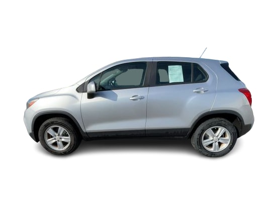 Thumbnail: 2018 Chevrolet Trax - 2