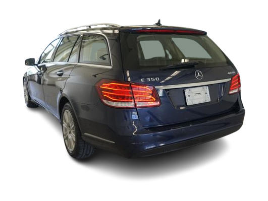Thumbnail: 2014 Mercedes-Benz E-Class - 16