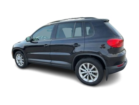 Thumbnail: 2015 Volkswagen Tiguan - 4