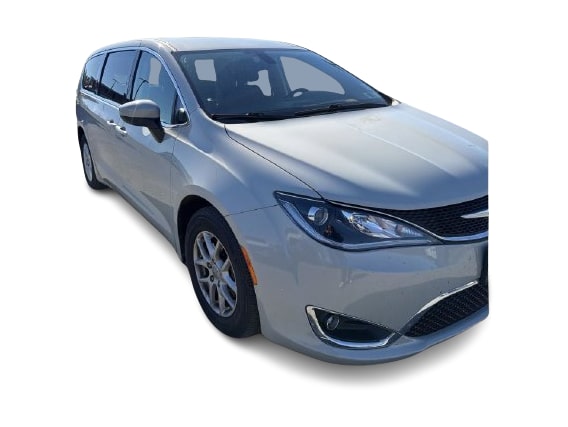 Thumbnail: 2017 Chrysler Pacifica - 7