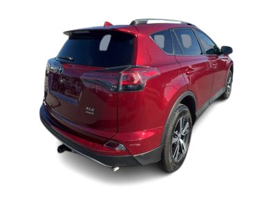 Thumbnail: 2018 Toyota RAV4 - 17