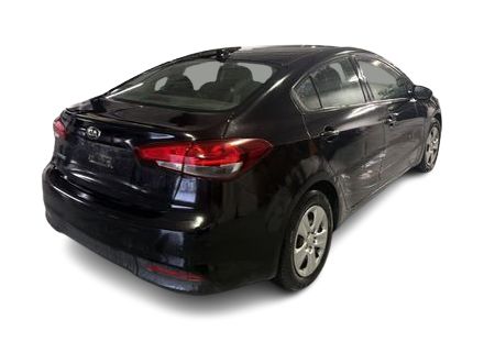 Thumbnail: 2017 Kia Forte - 13