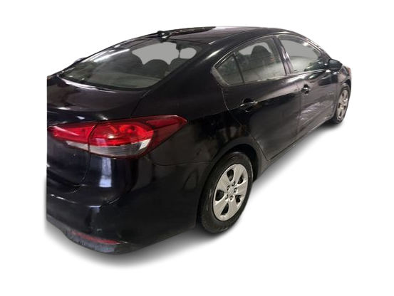 Thumbnail: 2017 Kia Forte - 14