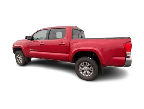 Thumbnail: 2016 Toyota Tacoma - 18