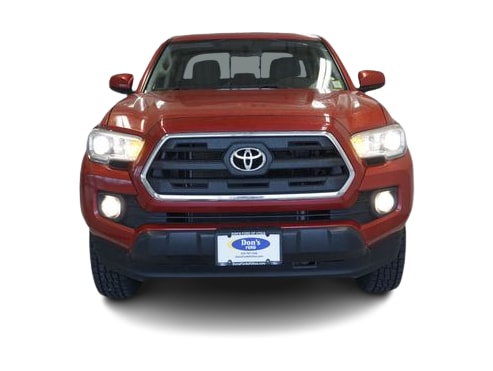 Thumbnail: 2016 Toyota Tacoma - 25