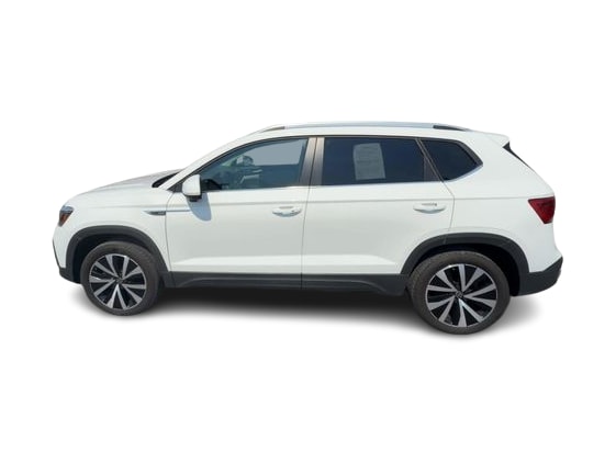 Thumbnail: 2022 Volkswagen Taos - 3