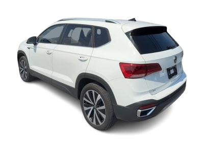 Thumbnail: 2022 Volkswagen Taos - 4