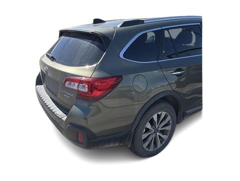 Thumbnail: 2018 Subaru Outback - 17