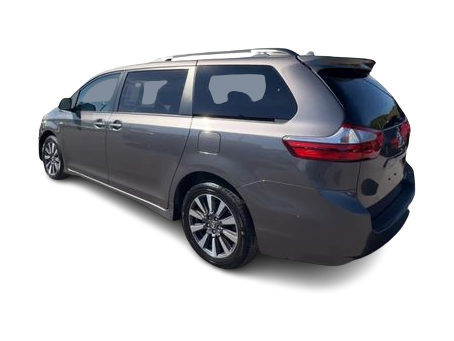 Thumbnail: 2019 Toyota Sienna - 4