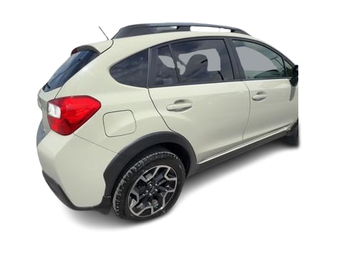 Thumbnail: 2016 Subaru Crosstrek - 20