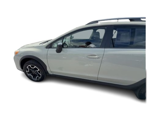 Thumbnail: 2016 Subaru Crosstrek - 3