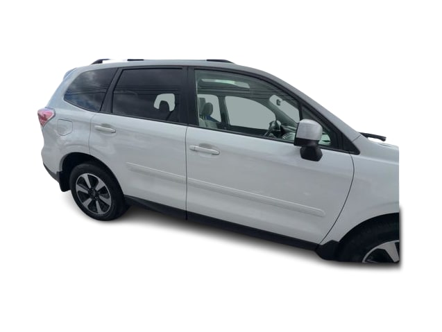 Thumbnail: 2018 Subaru Forester - 18