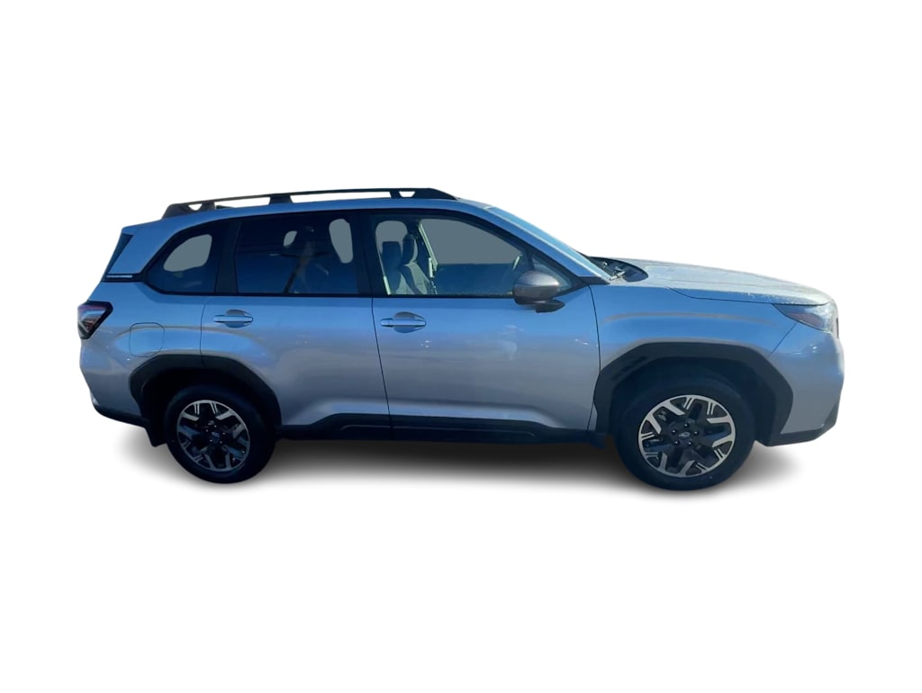 2025 Subaru Forester Premium 17