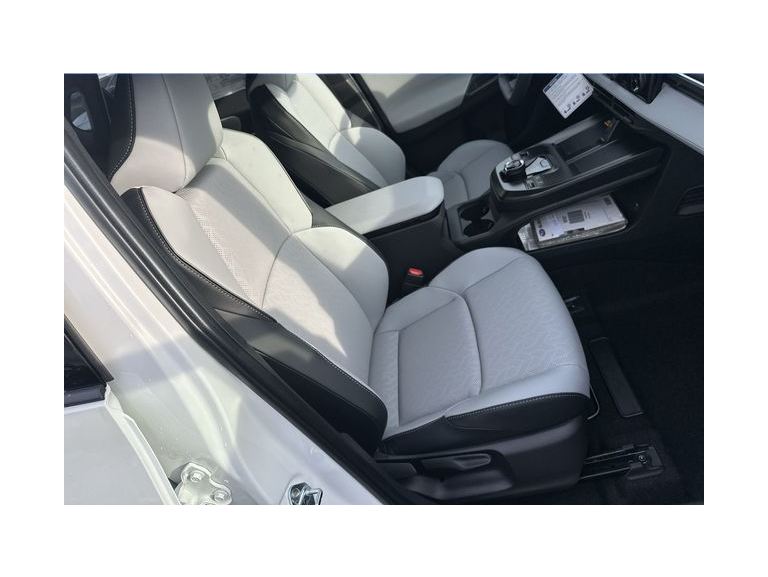 Thumbnail: 2026 Subaru Solterra - 25