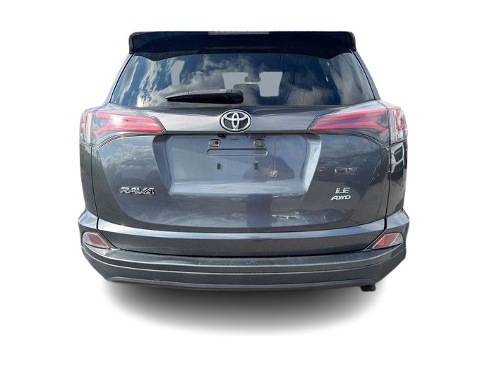 Thumbnail: 2018 Toyota RAV4 - 5