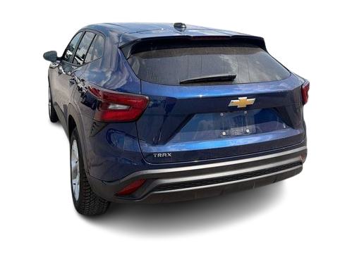 Thumbnail: 2024 Chevrolet Trax - 6