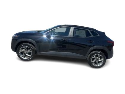 Thumbnail: 2024 Chevrolet Trax - 3