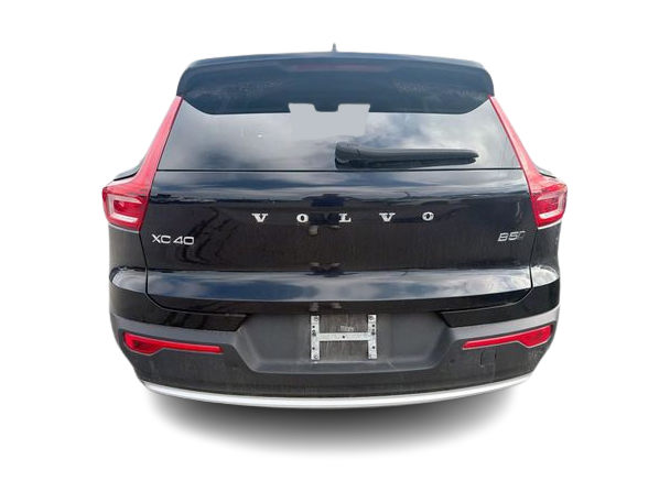 Thumbnail: 2025 Volvo XC40 - 5