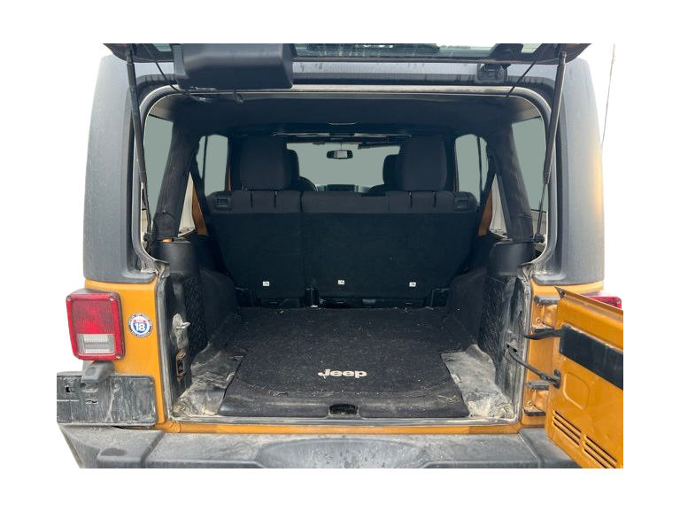 Thumbnail: 2014 Jeep Wrangler - 16