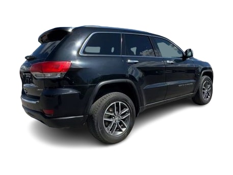 Thumbnail: 2017 Jeep Grand Cherokee - 24