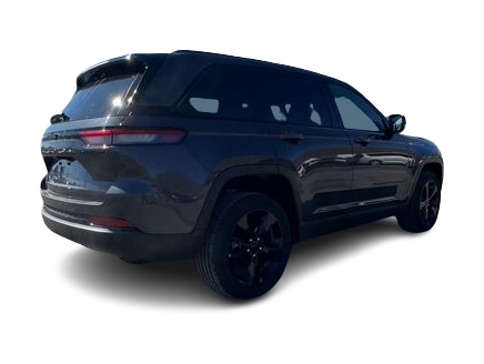 Thumbnail: 2023 Jeep Grand Cherokee - 22