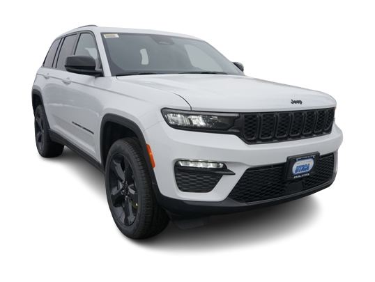 Thumbnail: 2025 Jeep Grand Cherokee - 22
