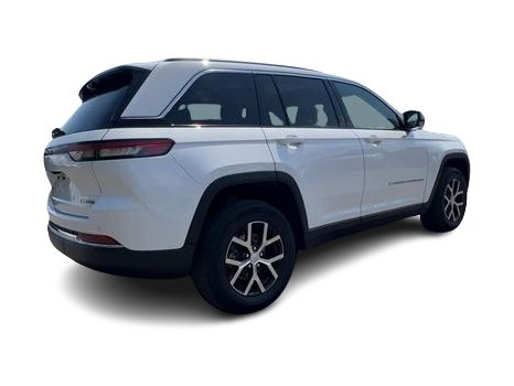 Thumbnail: 2023 Jeep Grand Cherokee - 24