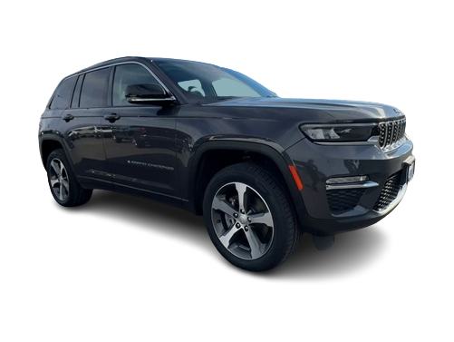 Thumbnail: 2023 Jeep Grand Cherokee - 21