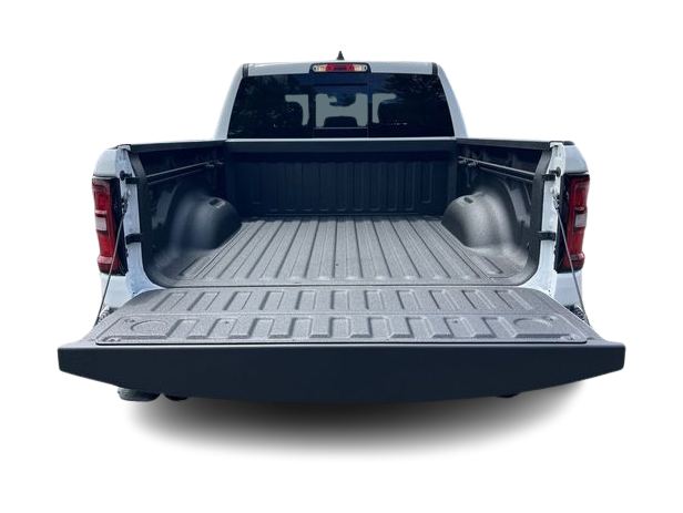 Thumbnail: 2026 RAM 1500 - 18