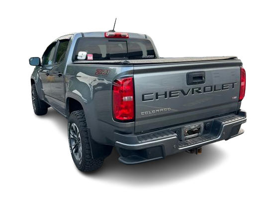 Thumbnail: 2022 Chevrolet Colorado - 4