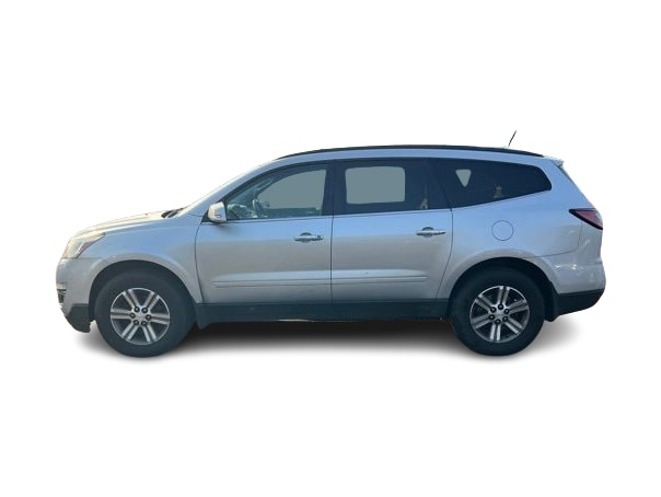 Thumbnail: 2017 Chevrolet Traverse - 3