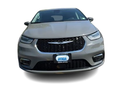 Thumbnail: 2023 Chrysler Pacifica - 22