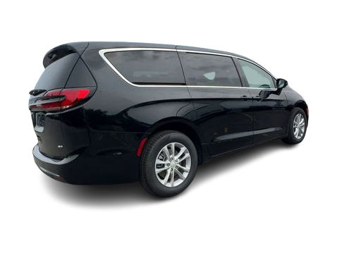 Thumbnail: 2027 Chrysler Pacifica - 24