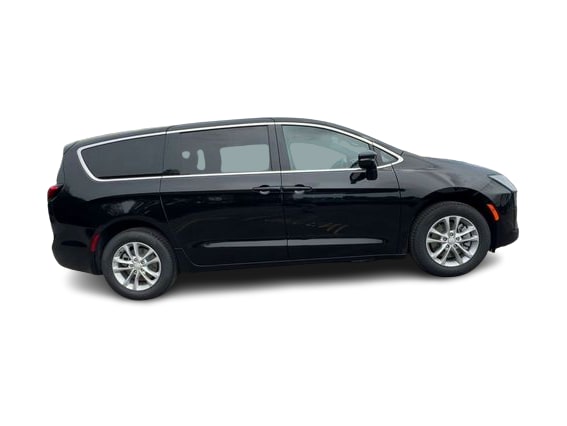 Thumbnail: 2027 Chrysler Pacifica - 25